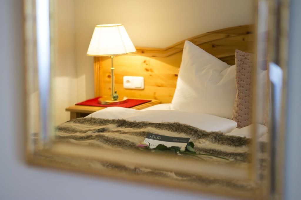 Alpenhotel Valluga Zürs Eksteriør billede