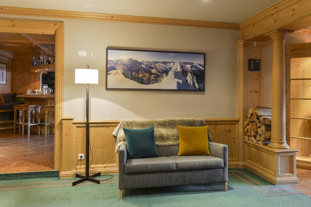 Alpenhotel Valluga Zürs Eksteriør billede